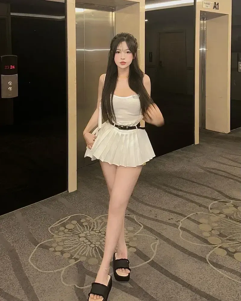 Tiktok cô gái xinh đẹp thu hút ánh nhìn với nét đẹp ngọt ngào, cuốn hút